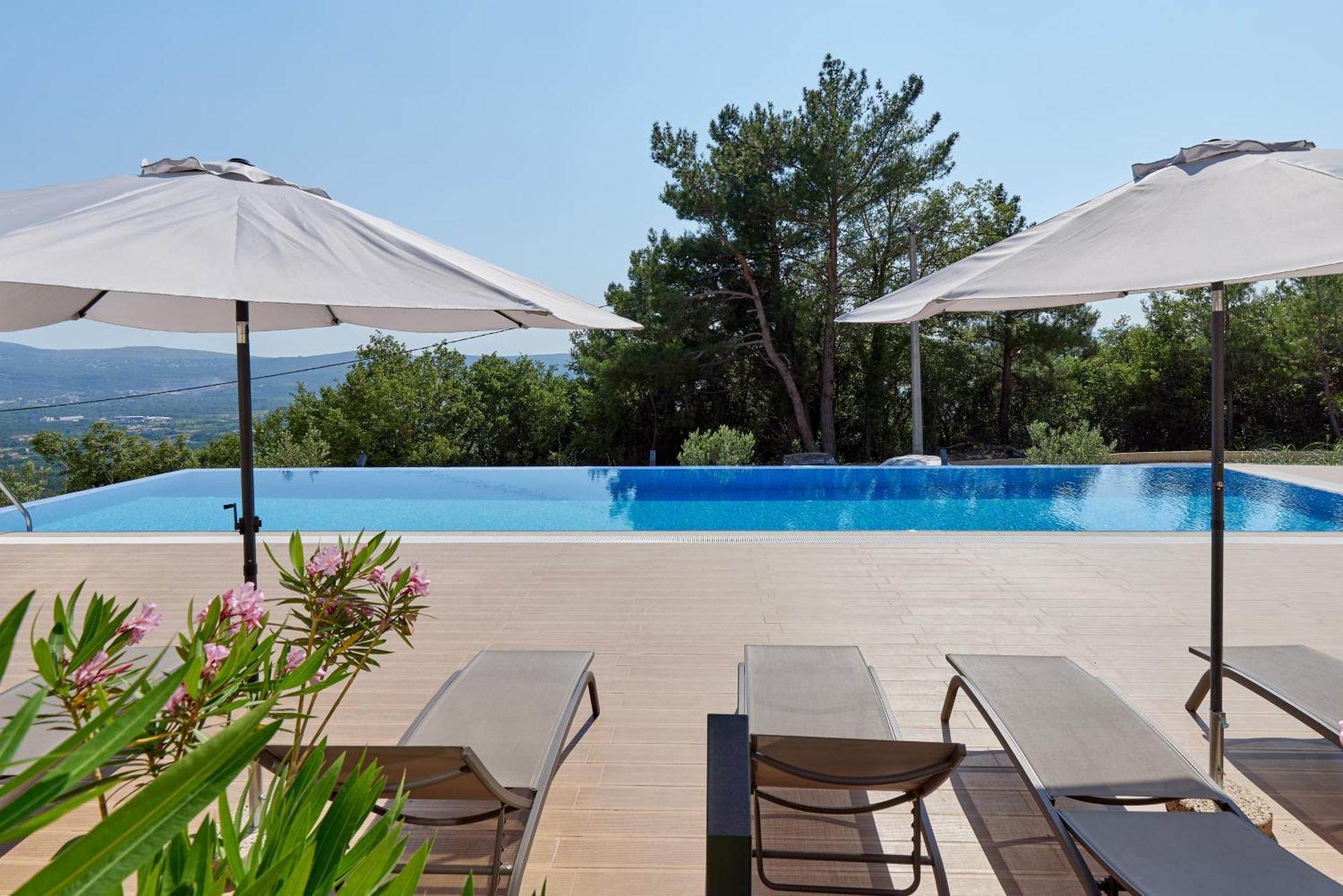 Aparthotel Adriatic Heights Kavač Zewnętrze zdjęcie